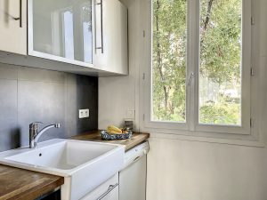 Cimiez – Large and Bright 2 Bedroom Apartment near Paradisio Garden