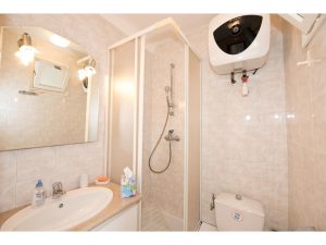 Nice Cimiez – Studette 15m² meublée immeuble bourgeois         (IT)