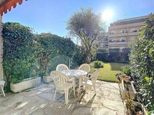 Nizza Cimiez – Grazioso e tranquillo appartamento di 3 stanze con ampio giardino in una residenza di lusso