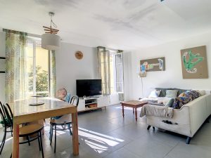 Nice Valrose – Nice 2 Bedroom Apartment 62 sqm Bright and Quiet near Amenities