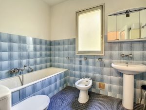 Nice Cimiez Bieckert – Rare – Bright 4 Bedroom Apartment 124 sqm with Terrace near Center