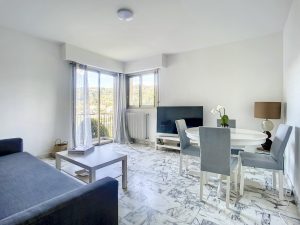 Nice Rimiez Magnifico appartamento di 2 stanze ristrutturato vicino a tutti i servizi