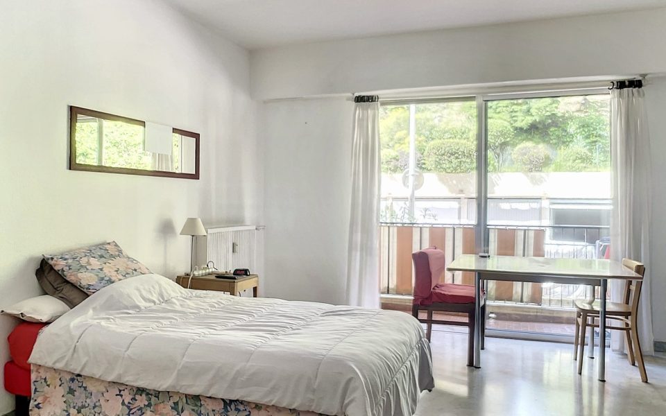 Cimiez – Studio 31m2 in residenza venduto affittato