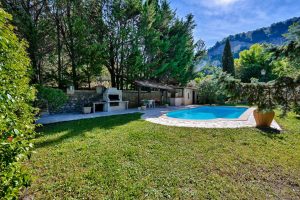 Saint Martin du Var – Exceptionnel ! Une maison de village avec jardin et piscine