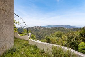 Nice Aspremont – Casa di 6 stanze sulle colline di Nizza