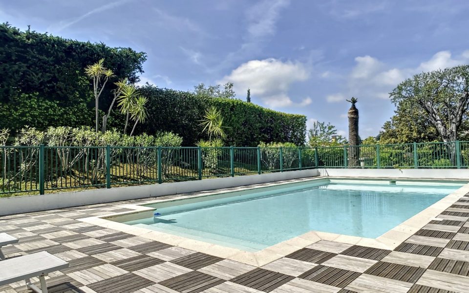Nice Cimiez – Appartement 4 pièces et ses 62 m2 de terrasse