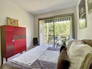 Un appartement moderne et élégant aux Jardins de Cemenelum