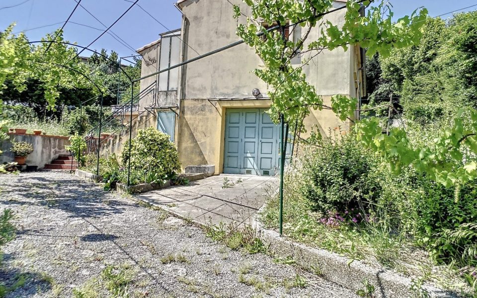 Rare – Maison 5 Pièces au calme proche centre ville : photo 2