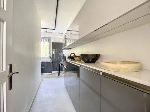 Un appartement moderne et élégant aux Jardins de Cemenelum