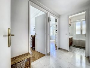 Cimiez – Molto spazioso, luminoso e tranquillo!