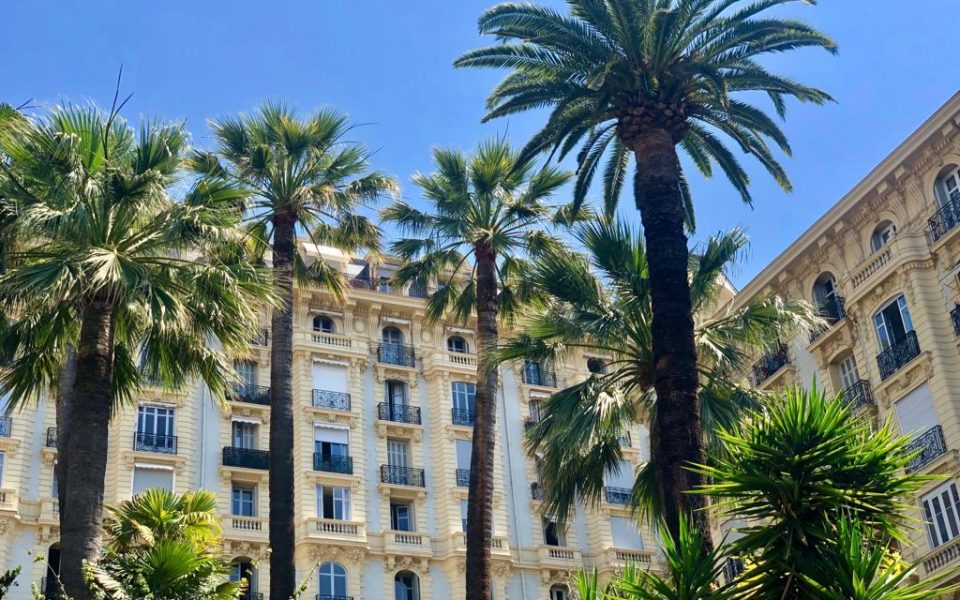 Nice Cimiez – Proche centre – Beau 4 pièces 89 m2 dans palais niçois