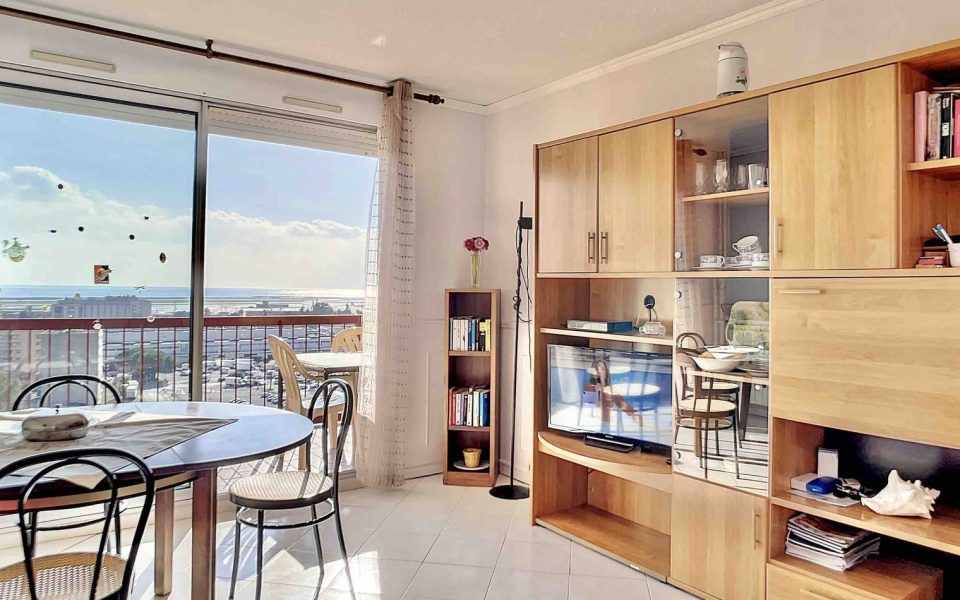 Nice Ouest – Saint Augustin – Appartamento de 77 m² vista mare e città : photo 2