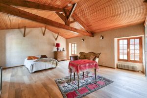 Saint Martin du Var – Exceptionnel ! Une maison de village avec jardin et piscine