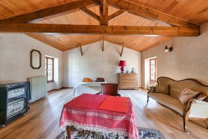 Saint Martin du Var – Exceptionnel ! Une maison de village avec jardin et piscine