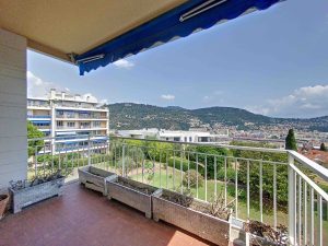 Nice Cimiez – Appartement lumineux et calme dans résidence avec parc