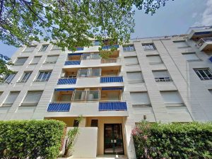 Nice Cimiez – Appartement lumineux et calme dans résidence avec parc