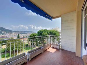 Nice Cimiez – Appartement lumineux et calme dans résidence avec parc