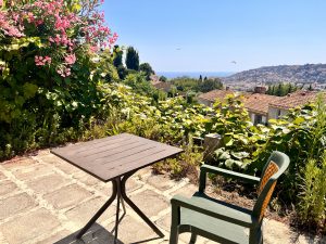 ice Gairaut – Charming 4 bedroom Villa 85 sqm with Land in a Quiet Condominium