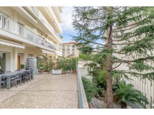 Nice Cimiez –  2 pièces 48m2 avec terrasse 50m2 plein Sud