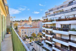 Appartement proche de « la coulée verte » entièrement rénové