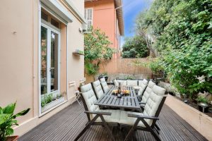 Belle maison de 12 pièces avec piscine