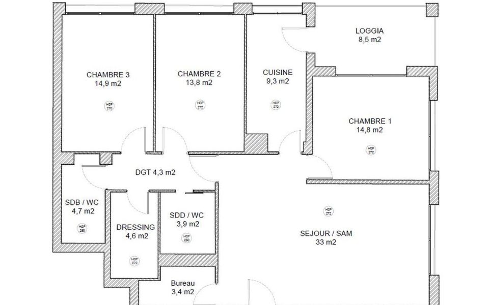 Un appartement de 106 m2 joliment rénové au coeur du Cimiez historique : plan