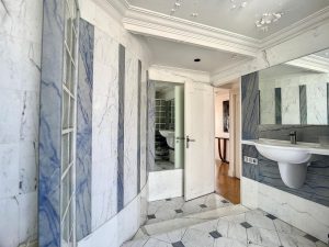 Coeur Cimiez – Atypical Apartment on the Top Floor with Terrace and Panoramic Sea and City View