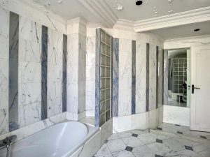 Coeur Cimiez – Atypical Apartment on the Top Floor with Terrace and Panoramic Sea and City View