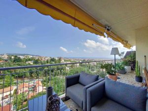 NICE/ BRANCOLAR – Charming One Bedroom 51 sqm Apartment with Terrace and View of the City and the Sea