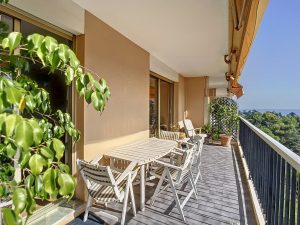 Beau 3 pièces dans résidence luxe avec piscine