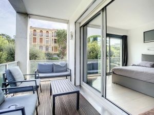 Un appartement de 106 m2 joliment rénové au coeur du Cimiez historique