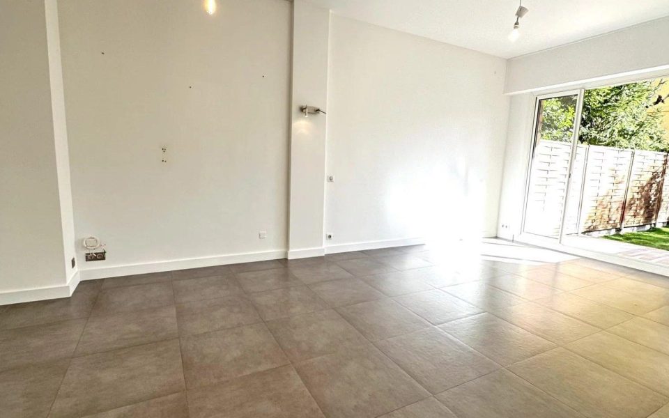 Nizza Cimiez – Bilocale 51m2 con giardino
