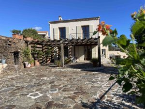 Villa with character in Cagnes sur mer