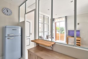 Nice Le Ray – Grand studio meublé avec 2 balcons            (IT)