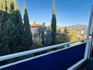Nice Cimiez – Nice 2 Bedroom Apartment 75 sqm with Terrace in a Quiet Area