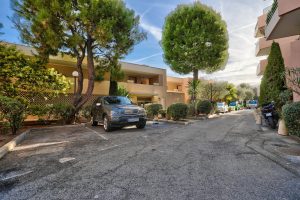 Nizza Fabron – Bellissimo appartamento bilocale ristrutturato con terrazza e garage