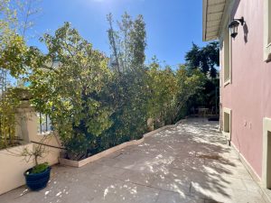 Nice Lanterne – Maison individuelle avec piscine et jardin dans secteur résidentiel