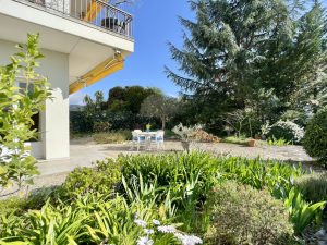 Nice Cimiez – Spacious 2 Bedroom Apartment with Wonderful Garden