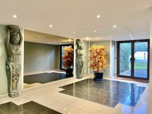 Nizza Rimiez – Bellissimo appartamento di 111 m² con 4 camere in un residence di lusso con piscina