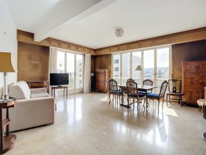 Nizza Cimiez – Grande appartamento di 3 locali con terrazza in condominium
