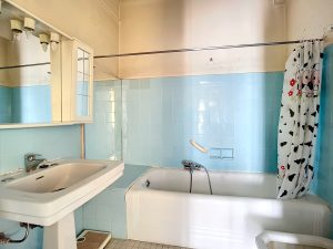 Nizza Cimiez – Grande appartamento di 3 locali con terrazza in condominium