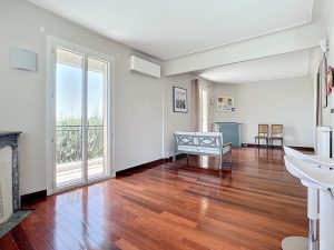 Nice Pessicart – Countryside just a few minutes from the city