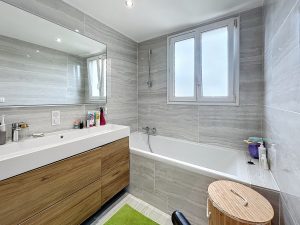 NICE – Appartement 4 pièces meublé au calme à Cimiez