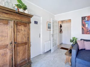NICE CIMIEZ – Top-floor Apartment with a Large Terrace and Views of the Sea and Hills.