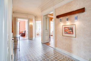 NICE – Dubouchage – Magnificent 180 sqm 6 Bedroom Apartment in a Character Residence in the Heart of the City
