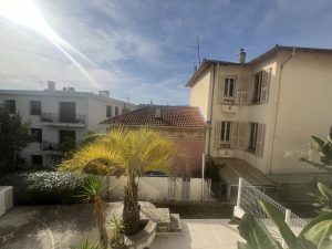 Nice – Apartment 2 rooms 51 m² Gairaut last floor