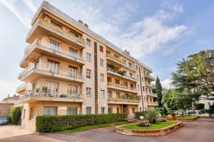 Nizza Cimiez – Luminoso appartamento di 4 locali con splendida vista sul mare e sulla città