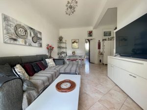 Nice Cimiez – Beautiful 2 Bedroom Apartment 66 sqm with Terrace and Garden