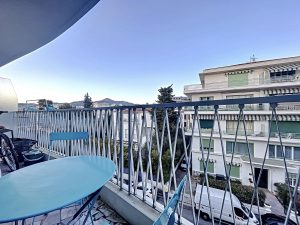 Nice – Beau studio au coeur de Cimiez 33 m2 dans résidence standing