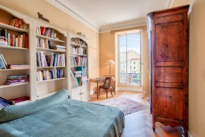 NICE – Dubouchage – Magnificent 180 sqm 6 Bedroom Apartment in a Character Residence in the Heart of the City